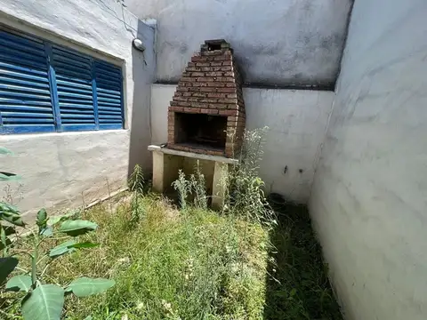 Casa en Venta con 7 cocheras