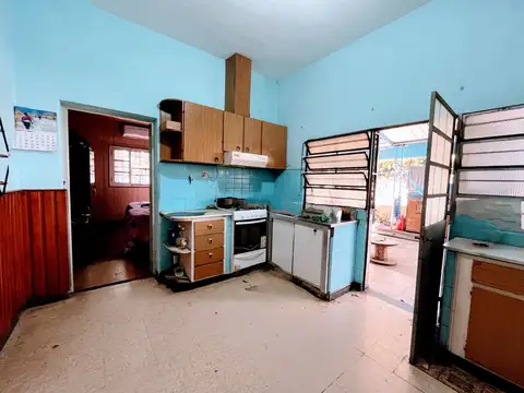 Casa 3 ambientes con 1 baño