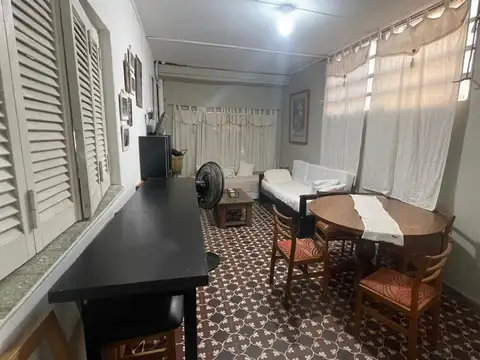 Casa en Venta en Valentín Alsina, USD 62.000
