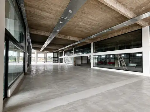 Cardinal Shopping - Pilar del Este - Zelaya 100