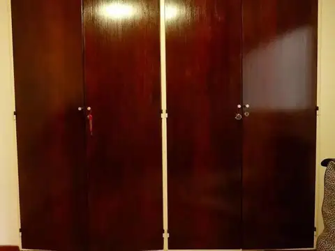 Avenida Directorio 900