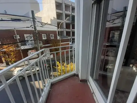 Depto Tipo Casa en Alquiler de 2 ambientes