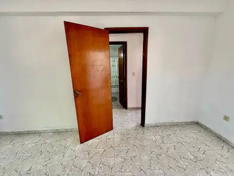 Alquiler Departamento 3 ambientes en Bernal