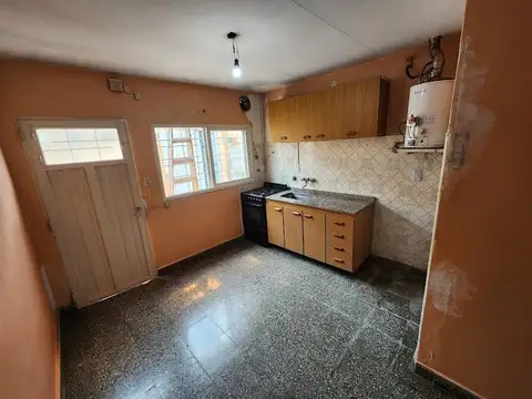 Depto Tipo Casa en Venta de 2 ambientes