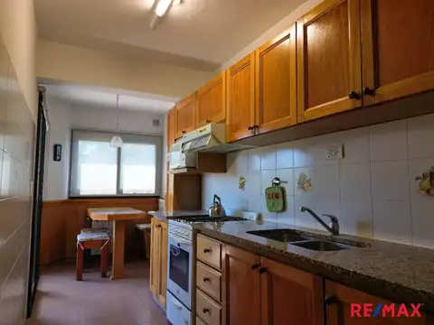 Departamento 4 ambientes con 2 baños