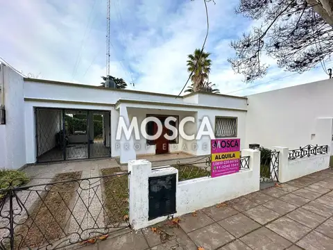 Casa en alquiler Moreno centro