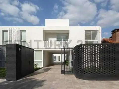 SORIANO 1400, Piso 0