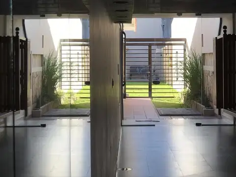 Casa en Alquiler al Oeste