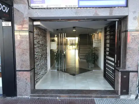 Hipolito Yrigoyen 771