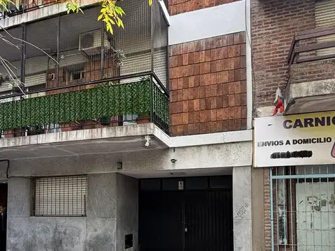 Cochera en Almagro