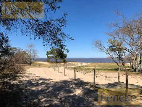 Chacras en venta en El Pinar, proximo a Carmelo, fracciones con excelentes vistas, financiacion
