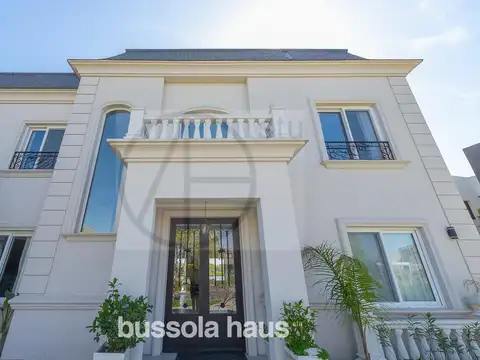 Casa en Venta en Puertos - Barrio Marinas, USD 1.200.000