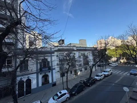 Departamento en Alquiler en Almagro, $ 1.400.000