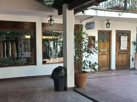 Local - Alquiler - Argentina, Grand Bourg - Francisco Beiro 1452