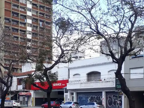 Av. Santa Fe 1573