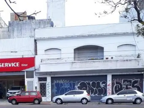 Local en Venta 40 años