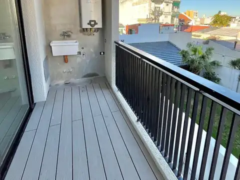 Departamento en Venta en Parque Chacabuco, USD 140.000