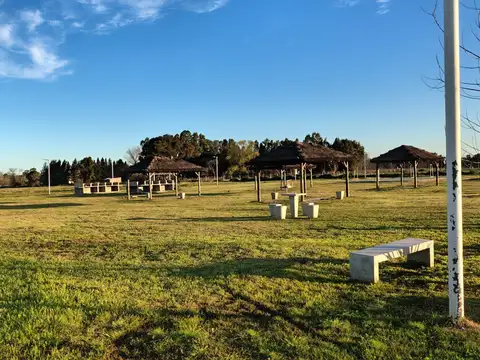 Terreno en Venta en Guernica, USD 17.900