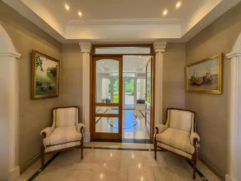VENTA CASA DE 6 AMBIENTE COUNTRY ABRIL CLUB DE CAMPO