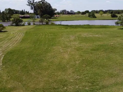 Terreno en venta Barrio la Concordia Carmelo L.018