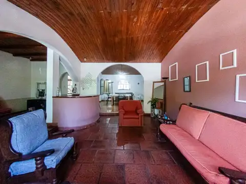 PH 5 AMBIENTES CON PATIO EN CABALLITO PLANTA BAJA