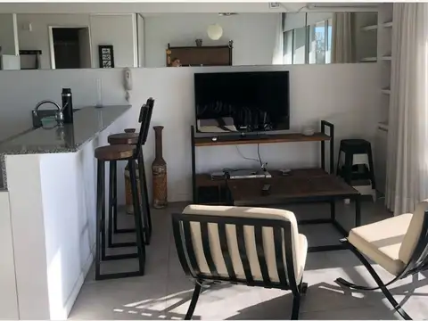 Departamento en Alquiler con 1 cochera