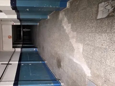 EXCELENTE GALPON TODO DE LOSA H°A° CON ENTREPISOS, ENTRADA CAMION, ETC.