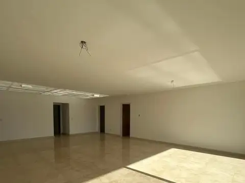 Departamento 4 ambientes con 3 baños