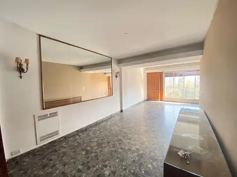 Departamento en Venta 64 años