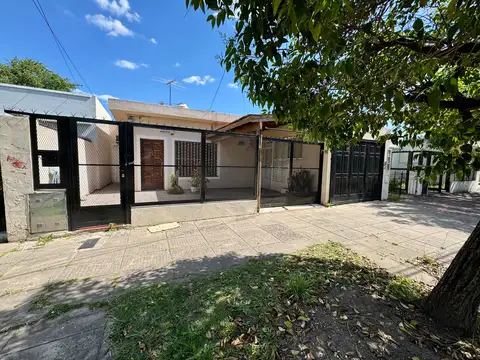 Casa en venta en Merlo Norte