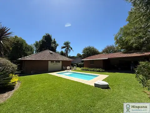 Impecable Casa en venta con pileta, en Barrio cerrado Villa Los Horneros, Del Viso, Pilar.