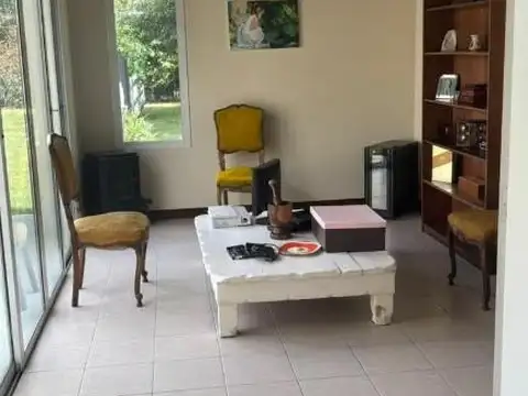 Casa en venta - 5 Dormitorios 5 Baños - Exaltación de la Cruz