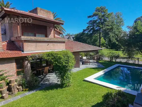 Casa en Venta de 4 dormitorios