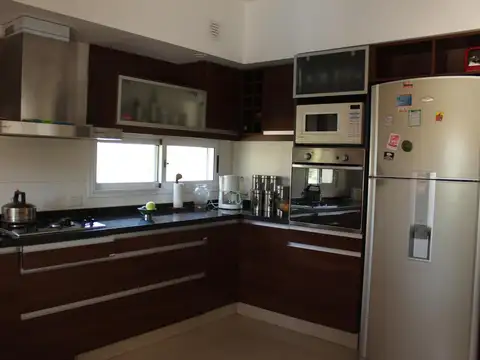 Casa en Venta al Oeste