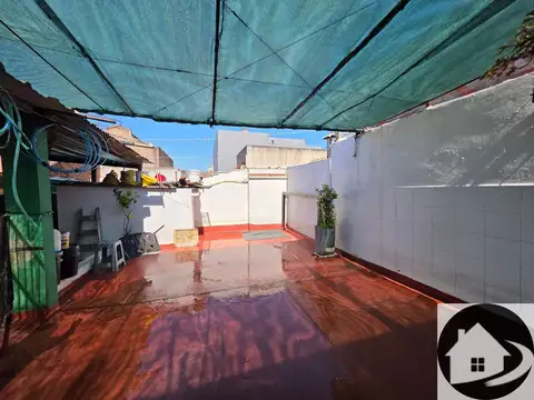 Alquiler PH con parrilla y terraza