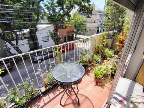 PH reciclado en 2 plantas con terraza y entrada independient