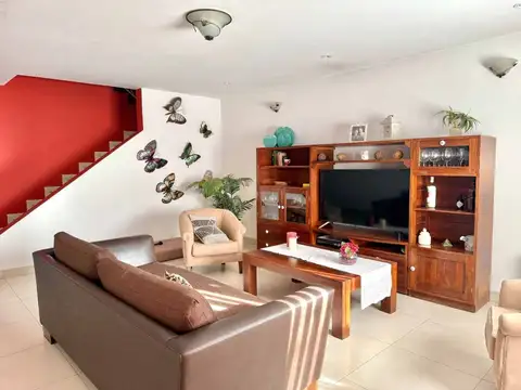 Casa en Venta en San Antonio de Padua, USD 220.000