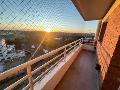 Departamento en Alquiler de 3 dormitorios