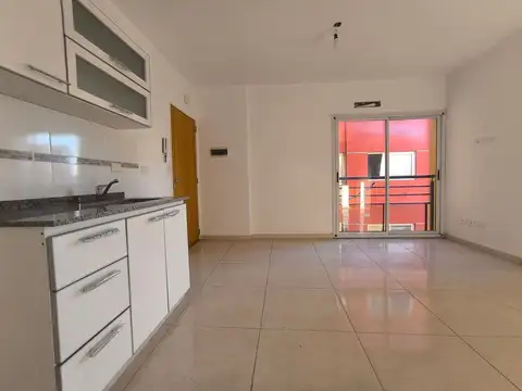 Juan José Castelli 200