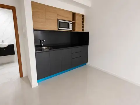 Departamento en Alquiler en Parque Centenario, USD 600