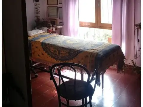 Chalet 4 ambientes Barrio Aeronáutico en Venta