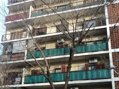 Alquier Departamento de 3 ambientes c/ balcón en  Floresta