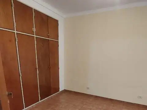 Departamento en Venta en Monte Castro, USD 80.000