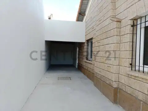 Diagonal 73 e/ 28 y 29 3300, Piso 0
