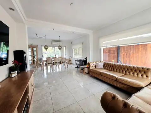 Casa en Venta en Los Olivares, USD 249.000