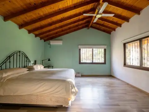 Casa única en parque de 5.040 m² con potencial de subdivisión – Ideal vivienda e inversión