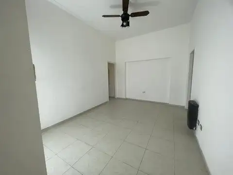 VENTA  3 AMBIENTES CABALLITO CON PATIO