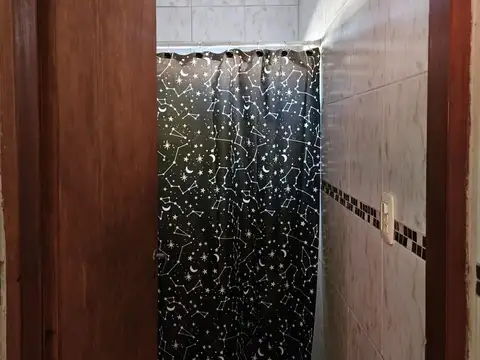 VENTA/CASA/3DORMITORIOS/LEHMANN/APTA CREDITO