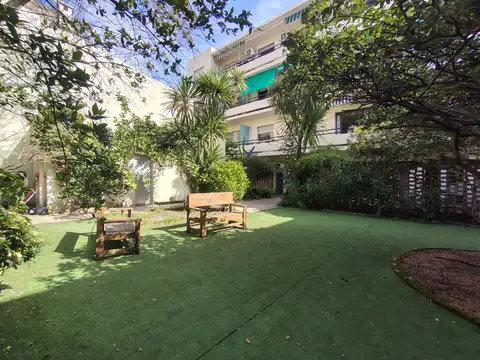 Venta apartamento Pocitos 3 dormitorios 2 baños