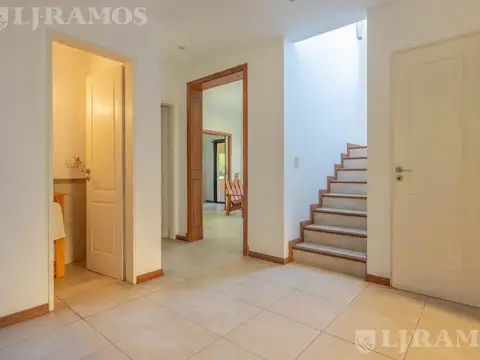 Casa en Alquiler al Oeste